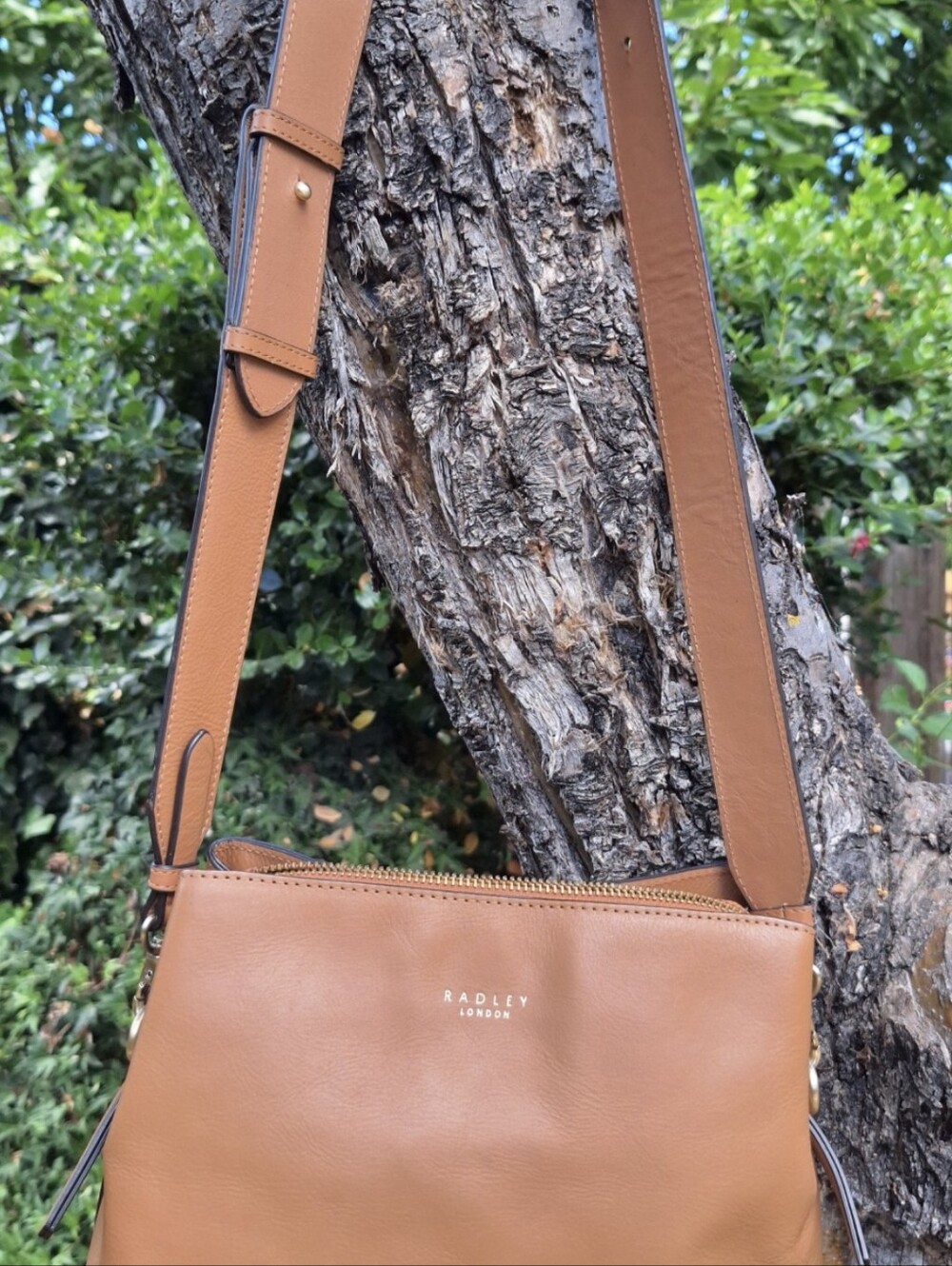 Like New Radley London  Crossbody-camel Color
